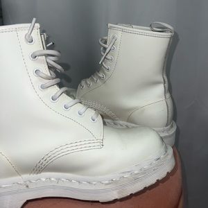 Dr Martens 1460 MONO SMOOTH LEATHER LACE UP BOOTS size 6